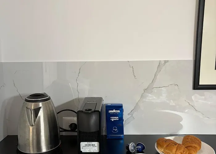 Luis Luxury * Sarandë