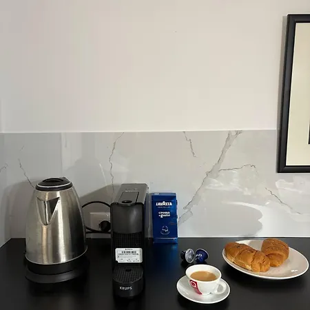 Luis Luxury * Sarandë