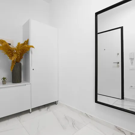 Luis Luxury Sarandë
