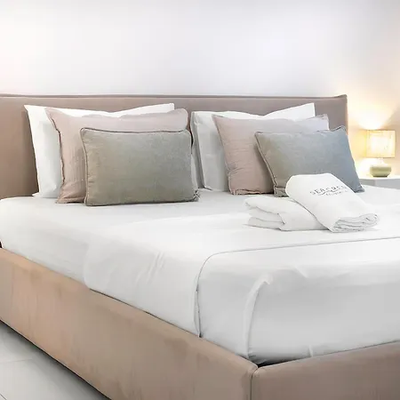 Luis Luxury Sarandë